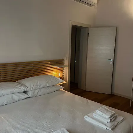 Mansarda Del Duca Apartment