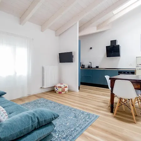 Mansarda Del Duca Apartament *